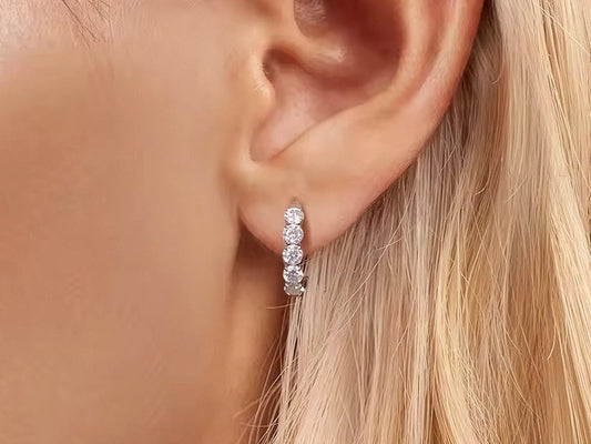 5 Must-Have Jewellery Pieces Every Woman Should Own